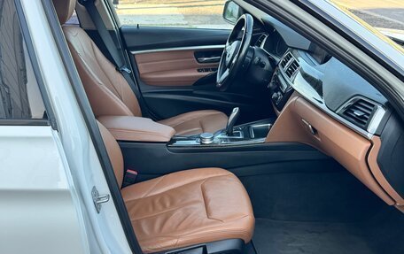 BMW 3 серия, 2017 год, 2 750 000 рублей, 16 фотография