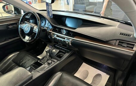 Lexus ES VII, 2016 год, 2 799 900 рублей, 13 фотография