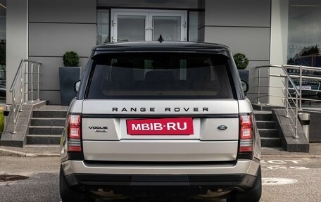 Land Rover Range Rover IV рестайлинг, 2017 год, 4 500 000 рублей, 8 фотография