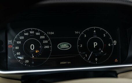 Land Rover Range Rover IV рестайлинг, 2017 год, 4 500 000 рублей, 17 фотография