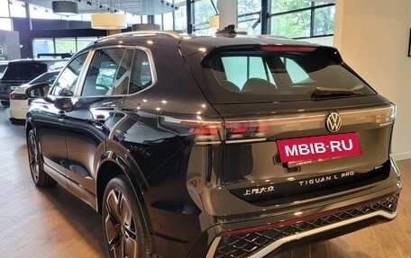 Volkswagen Tiguan II, 2024 год, 5 150 000 рублей, 2 фотография