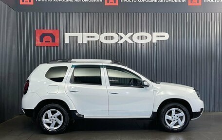 Renault Duster I рестайлинг, 2015 год, 1 077 000 рублей, 24 фотография