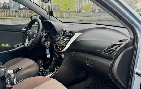 Hyundai Solaris II рестайлинг, 2012 год, 850 000 рублей, 10 фотография