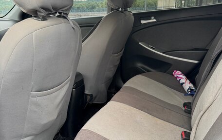 Hyundai Solaris II рестайлинг, 2012 год, 850 000 рублей, 6 фотография