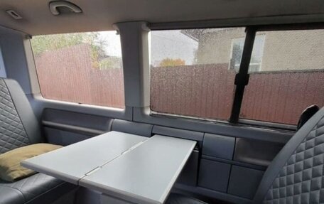 Volkswagen Multivan T6 рестайлинг, 2015 год, 3 000 000 рублей, 13 фотография