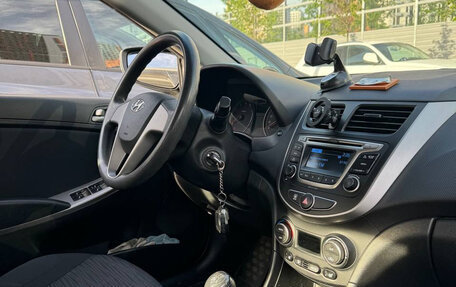 Hyundai Solaris II рестайлинг, 2016 год, 931 000 рублей, 6 фотография