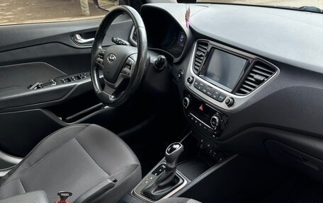 Hyundai Solaris II рестайлинг, 2018 год, 1 530 000 рублей, 6 фотография