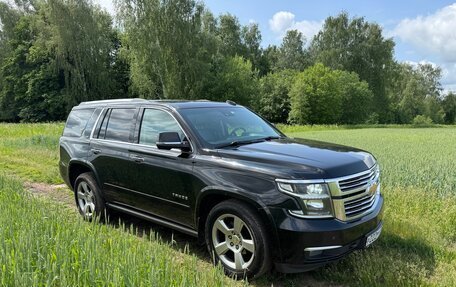 Chevrolet Tahoe IV, 2016 год, 2 800 000 рублей, 2 фотография