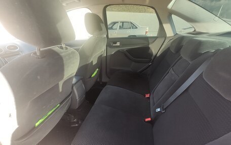 Ford Focus II рестайлинг, 2006 год, 230 000 рублей, 13 фотография