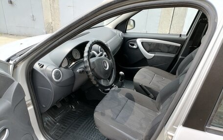 Renault Logan I, 2012 год, 485 000 рублей, 4 фотография