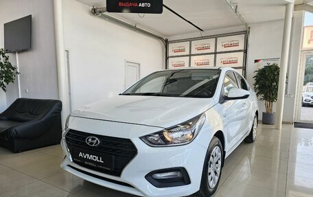 Hyundai Solaris II рестайлинг, 2017 год, 1 465 000 рублей, 2 фотография
