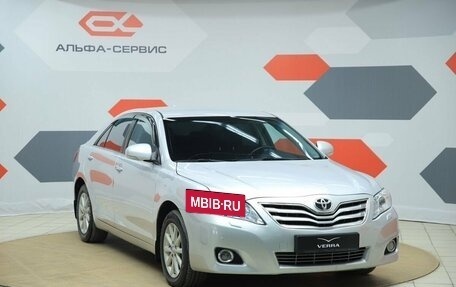 Toyota Camry, 2010 год, 950 000 рублей, 3 фотография
