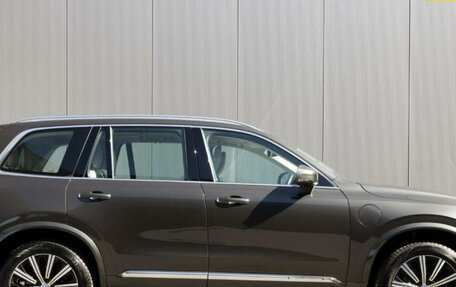 Volvo XC90 II рестайлинг, 2022 год, 4 990 000 рублей, 5 фотография