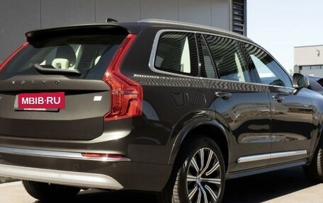 Volvo XC90 II рестайлинг, 2022 год, 4 990 000 рублей, 7 фотография