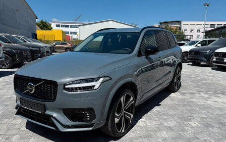 Volvo XC90 II рестайлинг, 2022 год, 4 910 000 рублей, 2 фотография