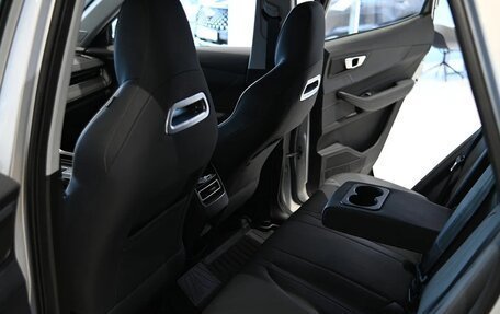 Chery Tiggo 4 I рестайлинг, 2025 год, 2 420 000 рублей, 10 фотография