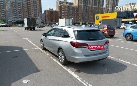 Opel Astra K, 2018 год, 1 440 000 рублей, 4 фотография
