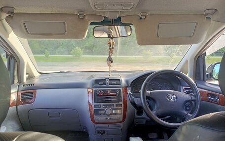 Toyota Ipsum II, 2001 год, 850 000 рублей, 3 фотография