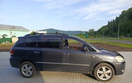 Toyota Ipsum II, 2001 год, 850 000 рублей, 8 фотография