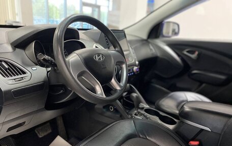 Hyundai Tucson III, 2010 год, 1 290 000 рублей, 9 фотография