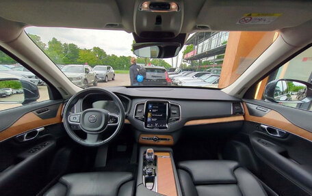 Volvo XC90 II рестайлинг, 2022 год, 4 880 000 рублей, 5 фотография