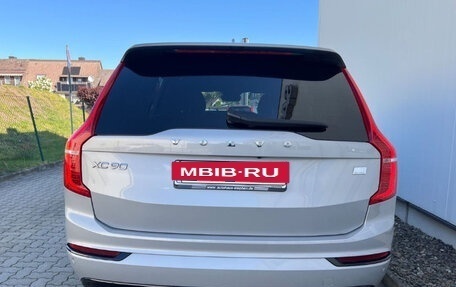 Volvo XC90 II рестайлинг, 2022 год, 4 875 000 рублей, 6 фотография