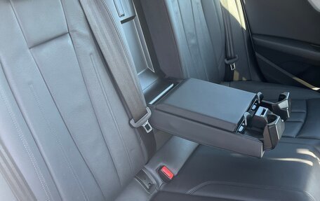 Audi A4, 2019 год, 2 850 000 рублей, 9 фотография