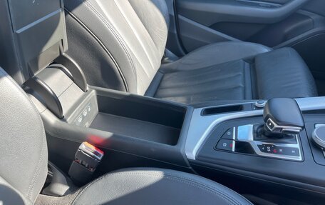 Audi A4, 2019 год, 2 850 000 рублей, 12 фотография
