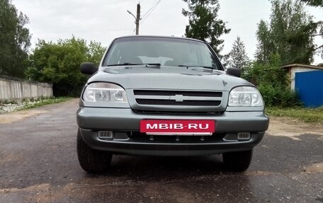 Chevrolet Niva I рестайлинг, 2006 год, 330 000 рублей, 2 фотография