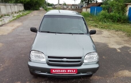 Chevrolet Niva I рестайлинг, 2006 год, 330 000 рублей, 4 фотография