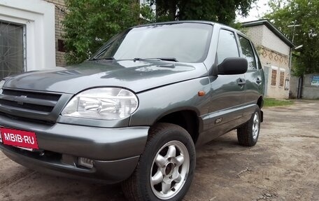 Chevrolet Niva I рестайлинг, 2006 год, 330 000 рублей, 3 фотография