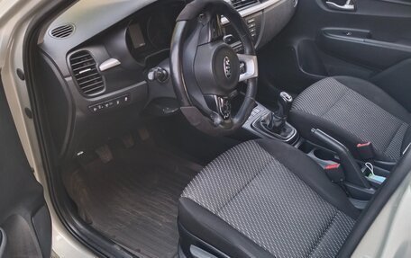 KIA Rio IV, 2019 год, 1 220 000 рублей, 24 фотография