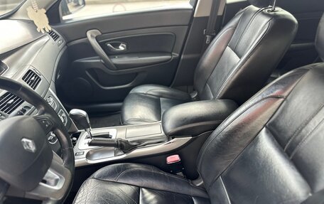 Renault Latitude I, 2010 год, 800 000 рублей, 5 фотография