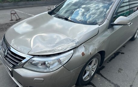 Renault Latitude I, 2010 год, 800 000 рублей, 8 фотография