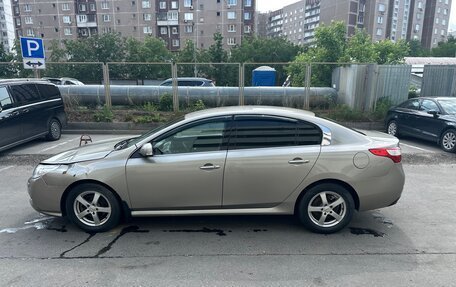 Renault Latitude I, 2010 год, 800 000 рублей, 11 фотография