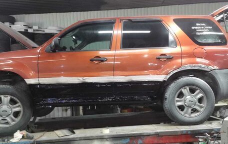 Ford Escape II, 2005 год, 600 000 рублей, 8 фотография