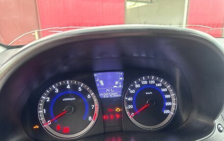 Hyundai Solaris II рестайлинг, 2014 год, 765 000 рублей, 18 фотография