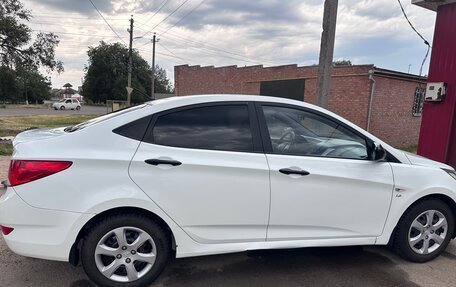 Hyundai Solaris II рестайлинг, 2014 год, 765 000 рублей, 8 фотография