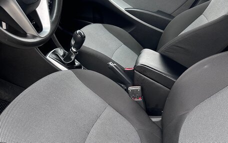 Hyundai Solaris II рестайлинг, 2014 год, 765 000 рублей, 17 фотография
