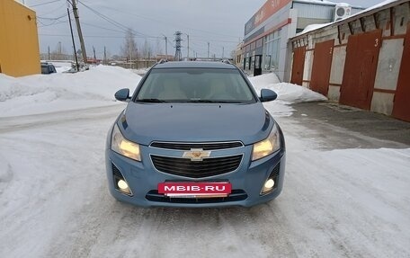 Chevrolet Cruze II, 2013 год, 905 000 рублей, 2 фотография