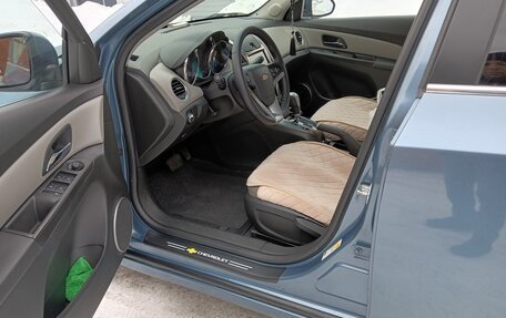 Chevrolet Cruze II, 2013 год, 905 000 рублей, 7 фотография