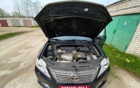Toyota Camry, 2013 год, 1 900 000 рублей, 4 фотография