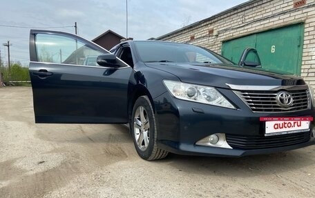 Toyota Camry, 2013 год, 1 900 000 рублей, 6 фотография
