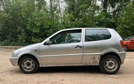 Volkswagen Polo III рестайлинг, 1999 год, 145 000 рублей, 3 фотография