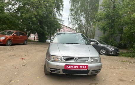 Volkswagen Polo III рестайлинг, 1999 год, 145 000 рублей, 4 фотография