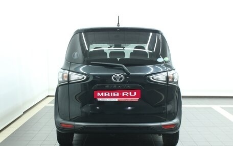 Toyota Sienta II, 2020 год, 1 445 000 рублей, 12 фотография