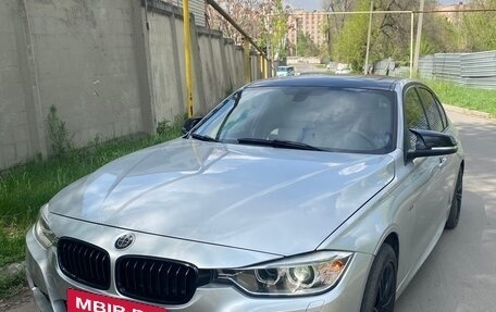 BMW 3 серия, 2013 год, 1 850 000 рублей, 12 фотография