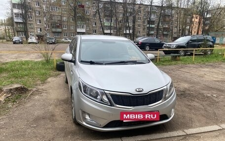 KIA Rio III рестайлинг, 2014 год, 595 000 рублей, 2 фотография