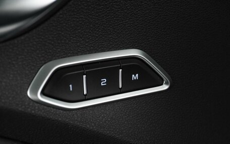 Geely Tugella FY11, 2023 год, 2 899 000 рублей, 16 фотография