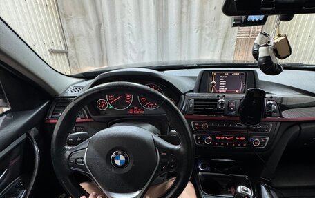 BMW 3 серия, 2013 год, 2 200 000 рублей, 14 фотография